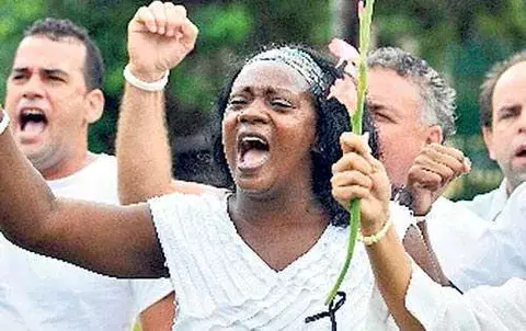 Disidentes denuncian arrestos de compañeras  