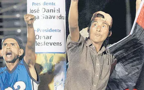 Daniel Ortega logra otro período    en  polémica elección  
