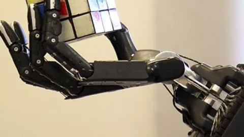El futuro mecanizado cada vez se adelanta más a la época