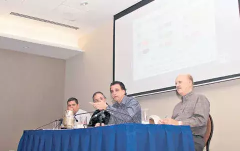 TE solicita al presidente de la Asamblea que baje reformas a primer debate 