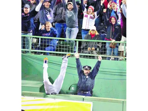 Torii Hunter: adolorido, pero de buen ánimo 
