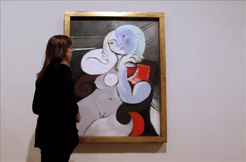 Sospechoso de dañar pintura de Picasso se entrega a las autoridades