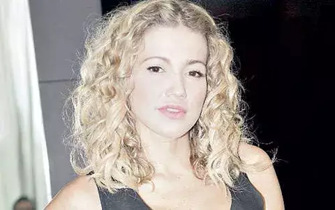 “La reina del tropipop” trae   su disco “Felicidad y perpetua” 