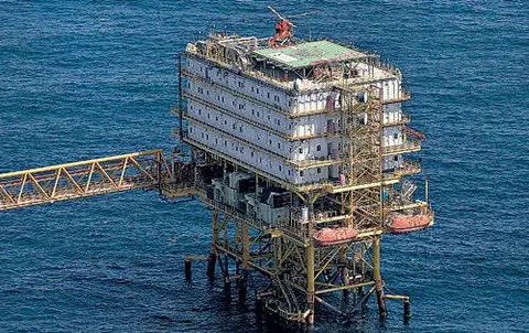 Pemex coloca deuda por $740 millones 