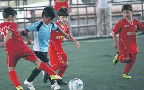 <br>     Equipos van por el gran título   