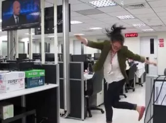 Tras su "viral" renuncia en video, ahora le ofrecen trabajo en la TV