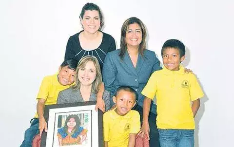 Grupo VIVE apoya  a  Casa Esperanza<br>   