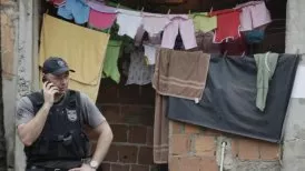 Le corta el pene a su esposo tras sorprenderlo con otro hombre