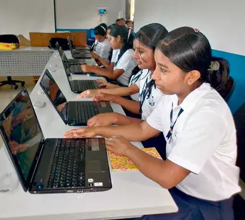Modelo educativo diferente 