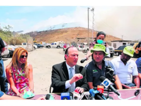 Panamá solicita apoyo de EE.UU. para incendio 