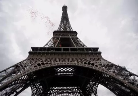 Torre Eiffel podrá ser visitada virtualmente a través de una nueva aplicación de Google