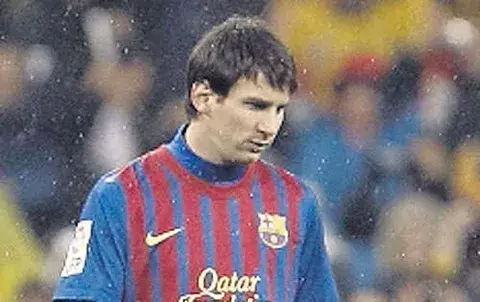 Mientras Messi marca la diferencia, Cristiano fue señalado por el Bernabéu 