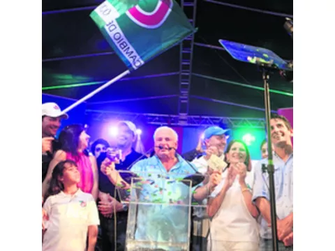 Martinelli dictó   remedios para sus    opositores 
