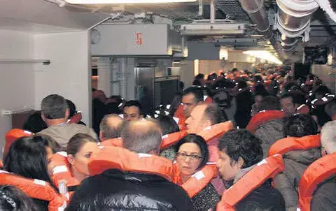 Solidaridad y angustia conviven ante el drama 