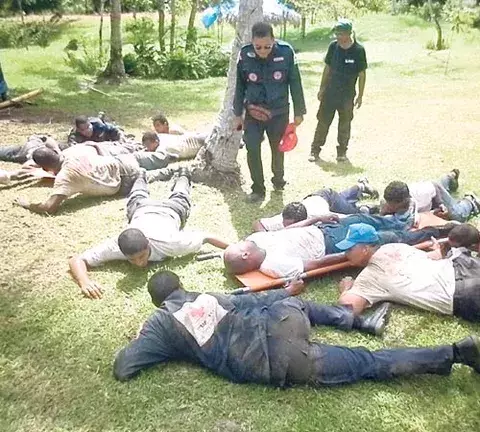 Voluntarios se preparan para atender casos de desastres 