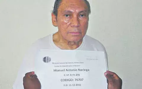 Hospital por cárcel para Noriega 