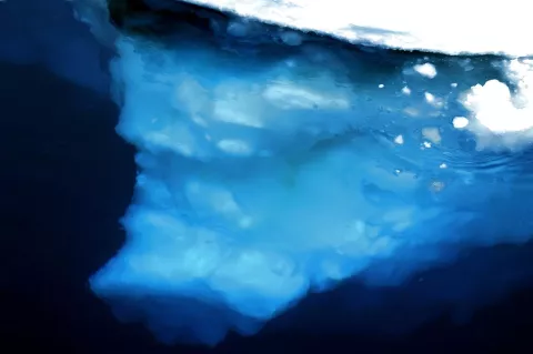 Buscan vida bajo un lago de la Antártida congelado hace 500,000 años