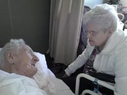 Pareja de ancianos fallece el mismo día pero con 11 horas de diferencia