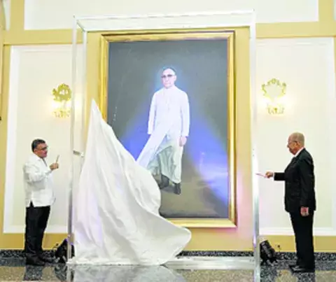 Acuerdos de paz fueron la vía a la democracia 
