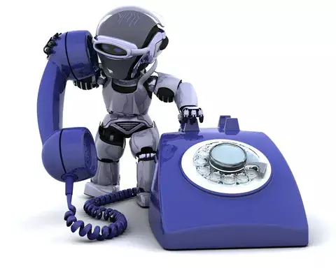 Crean un robot que puede aprender a hablar como niño