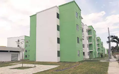 Familias de El Águila se resisten a salir de Curundú 