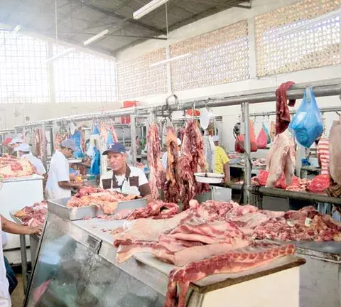 Preocupante   abandono de los mercados públicos en el país   