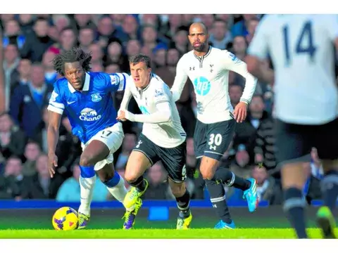 Tottenham por el pase 