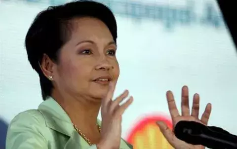 Ponen bajo arresto en un hospital de Manila a la expresidenta Arroyo 