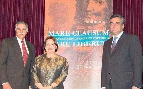Exposición sobre la piratería 