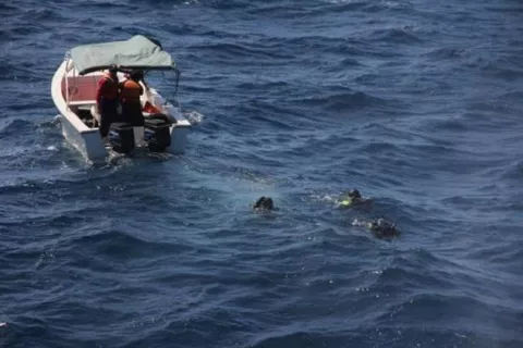 Socorristas italianos se suman a búsqueda avioneta desaparecida