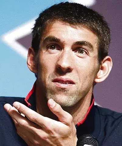 Michael Phelps disfruta más sus últimos Juegos Olímpicos   