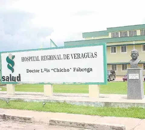 Urgen médicos especialistas 