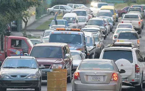 Tráfico de carga será en la noche 