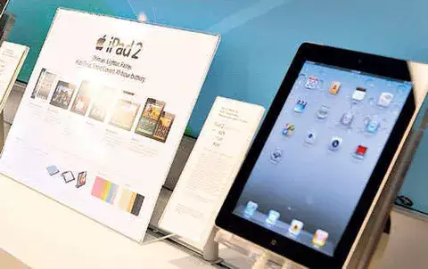 Niños enloquecidos por iPad de Apple impulsan ventas  