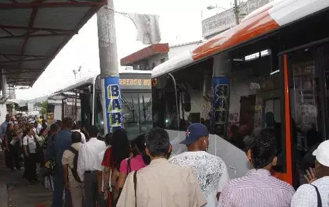 Inicia metrobús en rutas troncales de Don Bosco 