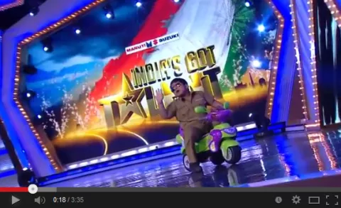 Todos se vuelven locos por el baile Bollywood de niño