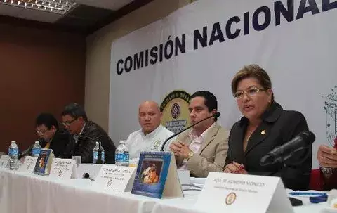 Trabajadores demandarán decreto que fija salario mínimo