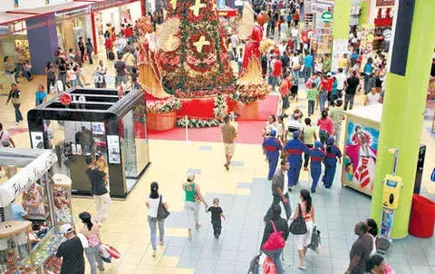 Comercio se dinamiza con la entrega de ahorros de Navidad 