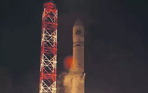 Sonda espacial quedó en órbita 