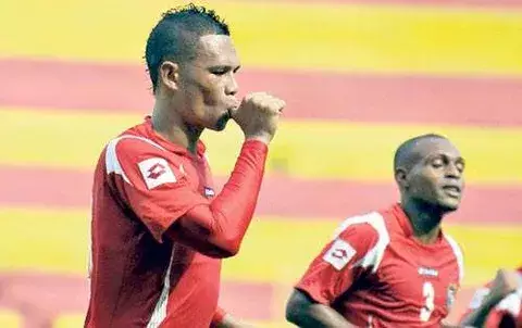 Rolando Blackburn, la mayor novedad en la convocatoria 