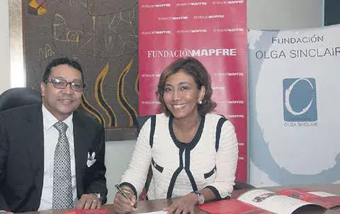    Fundación MAPFRE y la Fundación   OLGA SINCLAIR firman convenio   