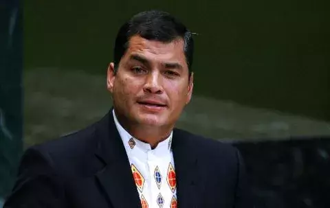 Correa no se explica cómo hay gente que "celebra" el asesinato de Gadafi