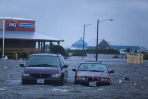 Obama declara el estado de emergencia en la costa Este de EEUU debido a Irene