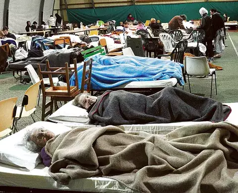 Más de cuatro mil 500   evacuados por sismo 