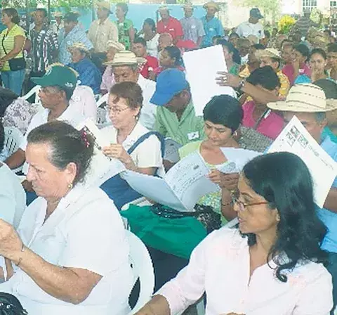 Título de propiedad a 500 familias campesinas 