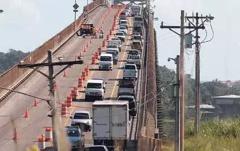 Tema del puente se debe analizar mejor: Martinelli 