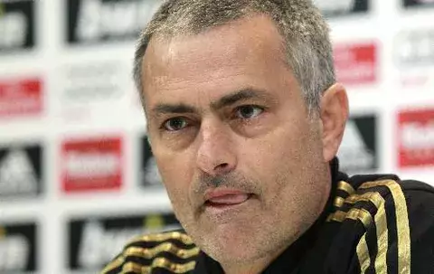 Mourinho cierra una herida y abrirá puertas 