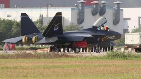 Publican fotografías de un avión indetectable por radar