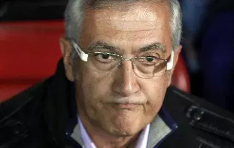 El Calderón manifiesta su enfado con el equipo