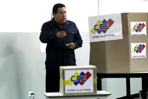 Chávez llama a la calma, a la paciencia y a reconocer los resultados